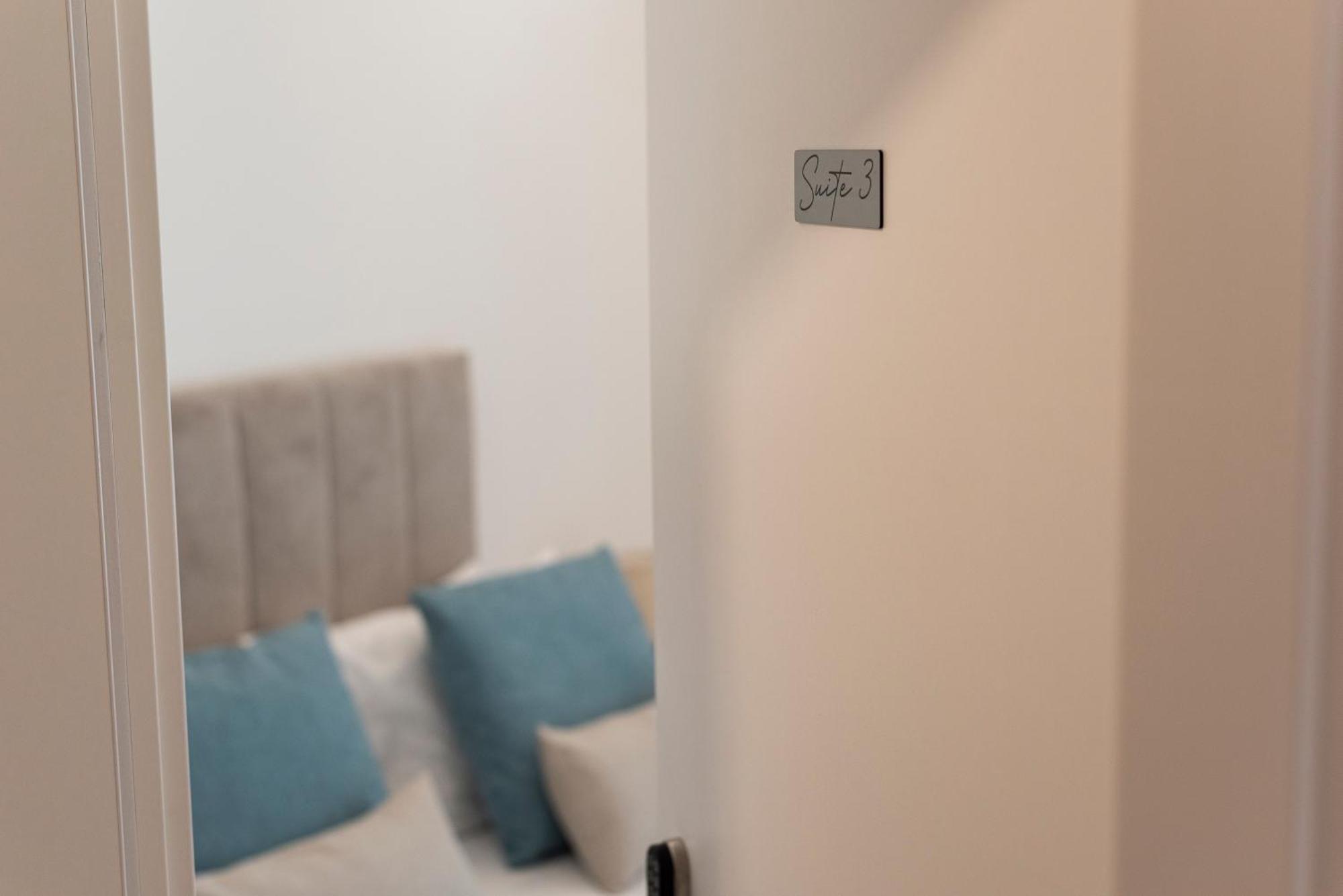 Madalena Hostel E Suites Distrikt Distrikt Faro Exterior foto