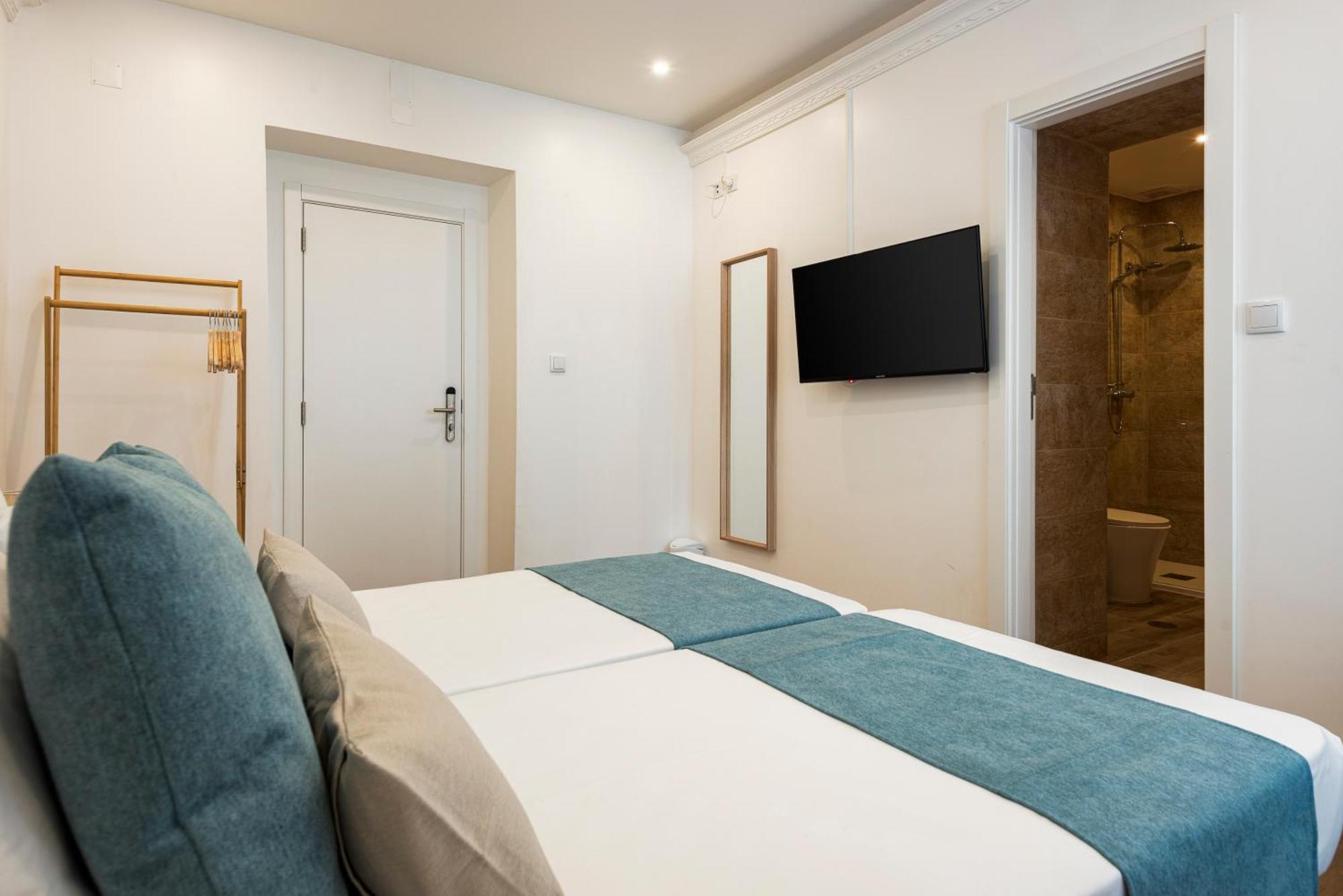 Madalena Hostel E Suites Distrikt Distrikt Faro Exterior foto