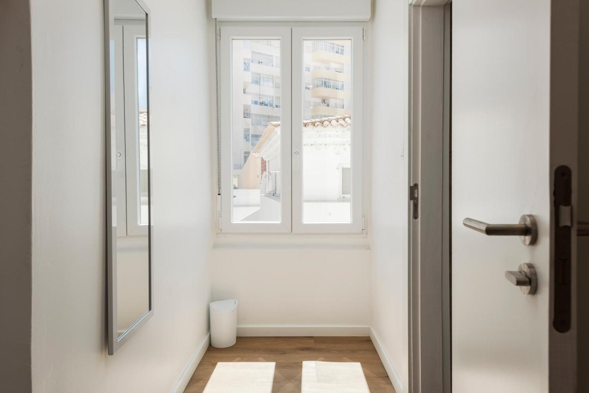 Madalena Hostel E Suites Distrikt Distrikt Faro Exterior foto