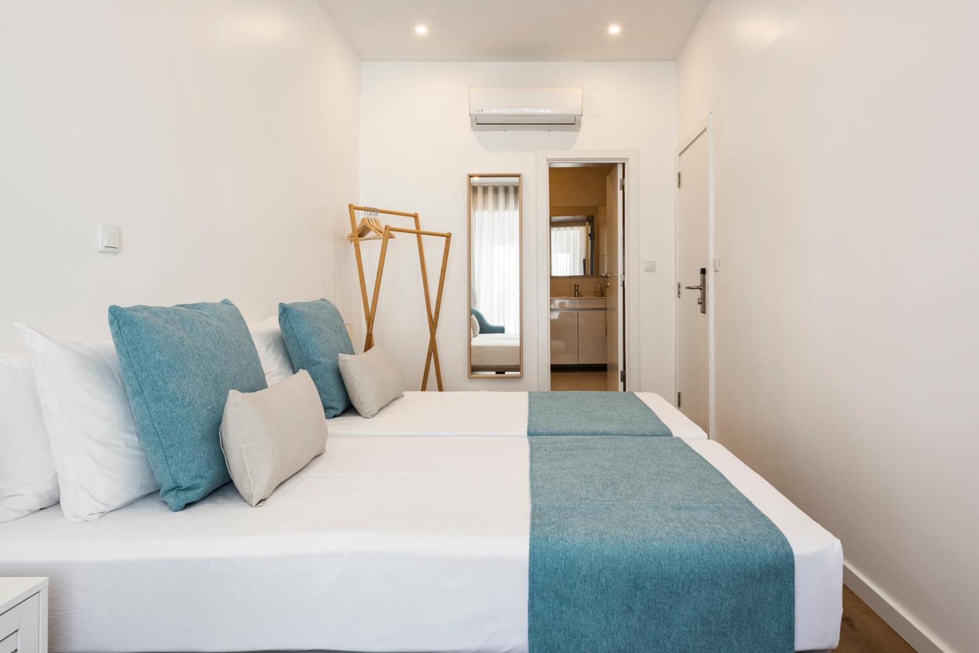 Madalena Hostel E Suites Distrikt Distrikt Faro Exterior foto