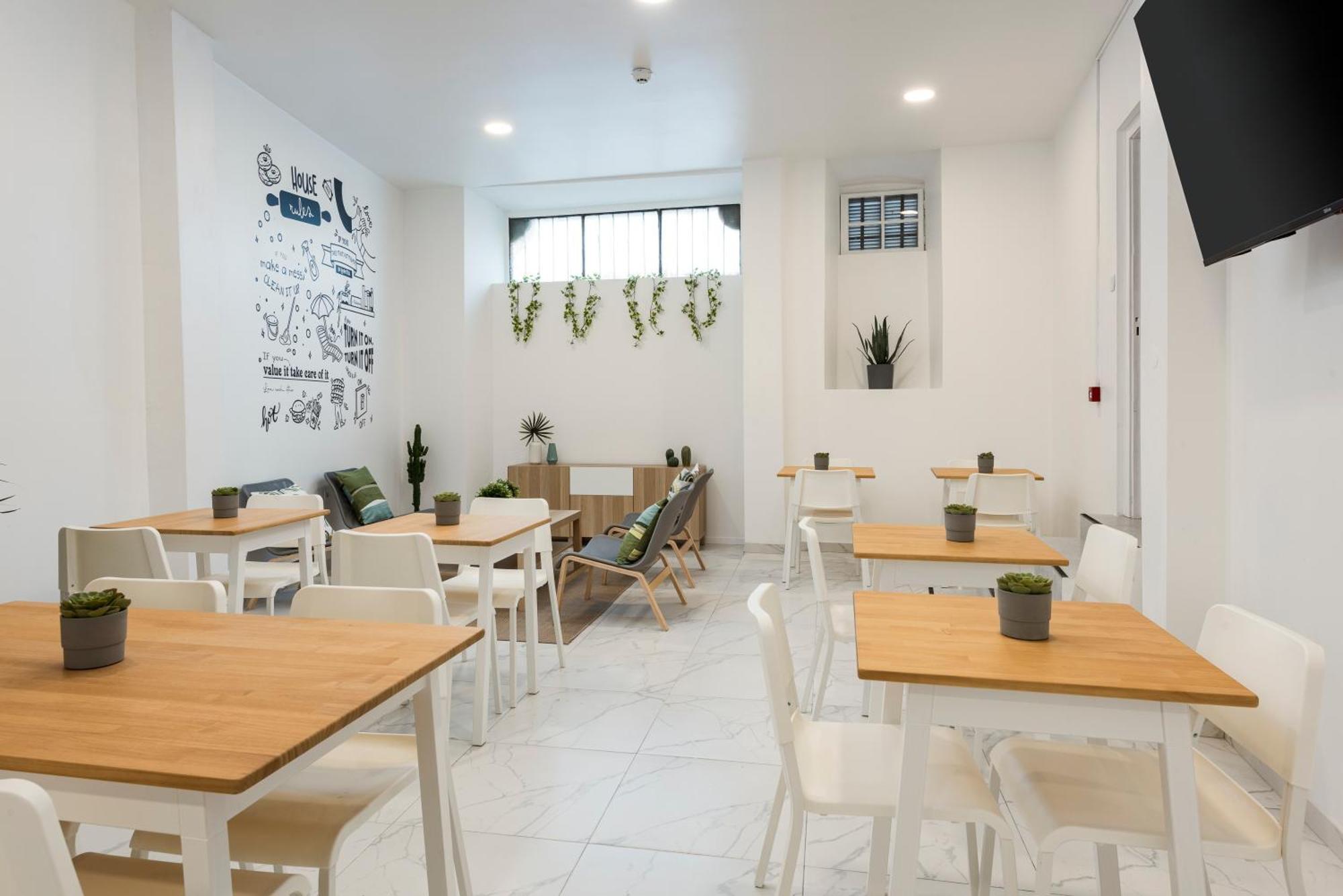Madalena Hostel E Suites Distrikt Distrikt Faro Exterior foto